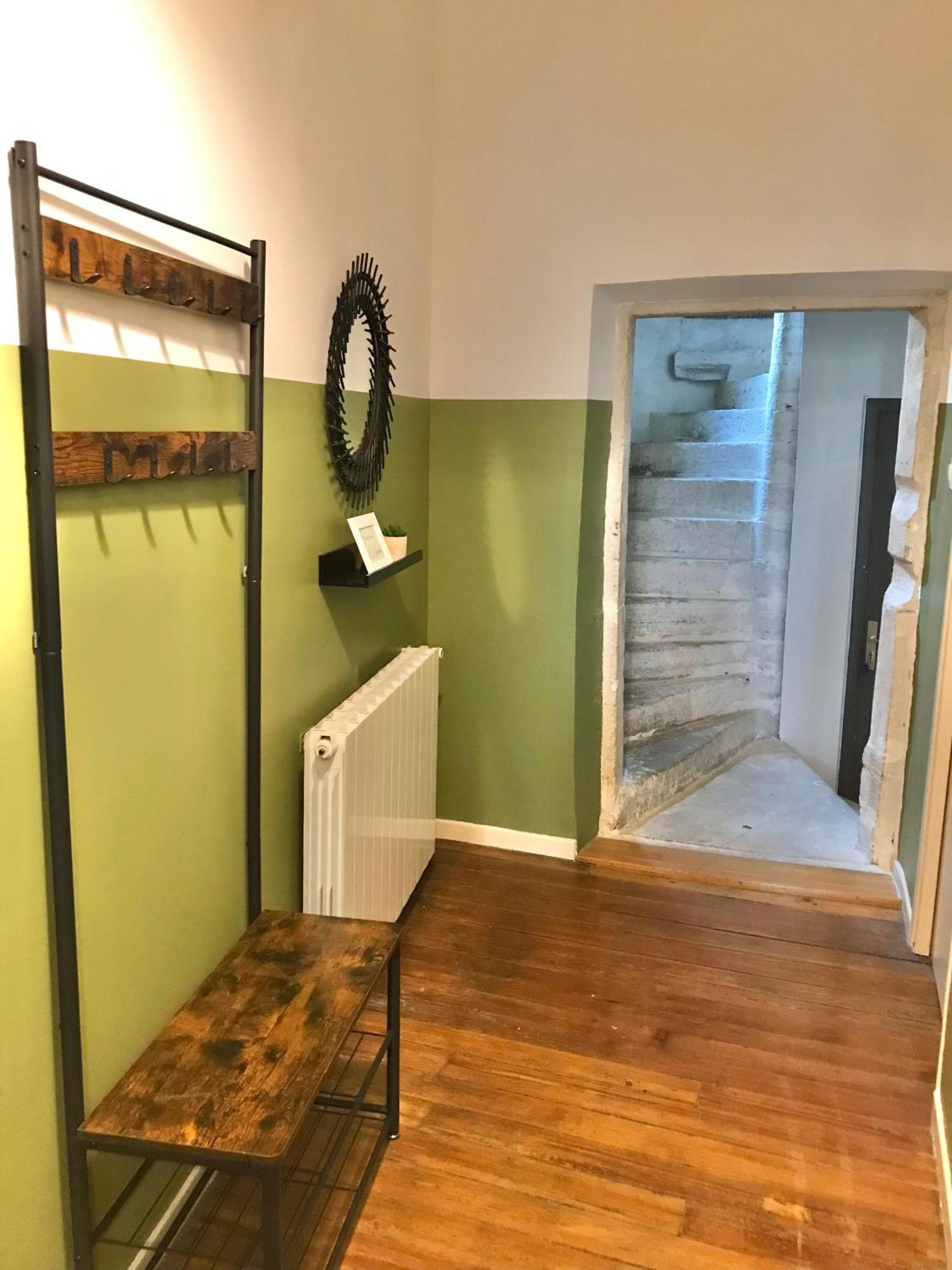 Myzenplace - Duplex 100M2 Cosy, Atypique, Situation Ideale, Parking Montelimar Luaran gambar